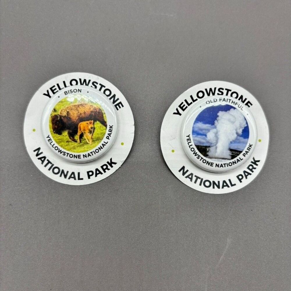 Yellowstone National Park Pin-Back Buttons Lot Bison Old Faithful Set on Card